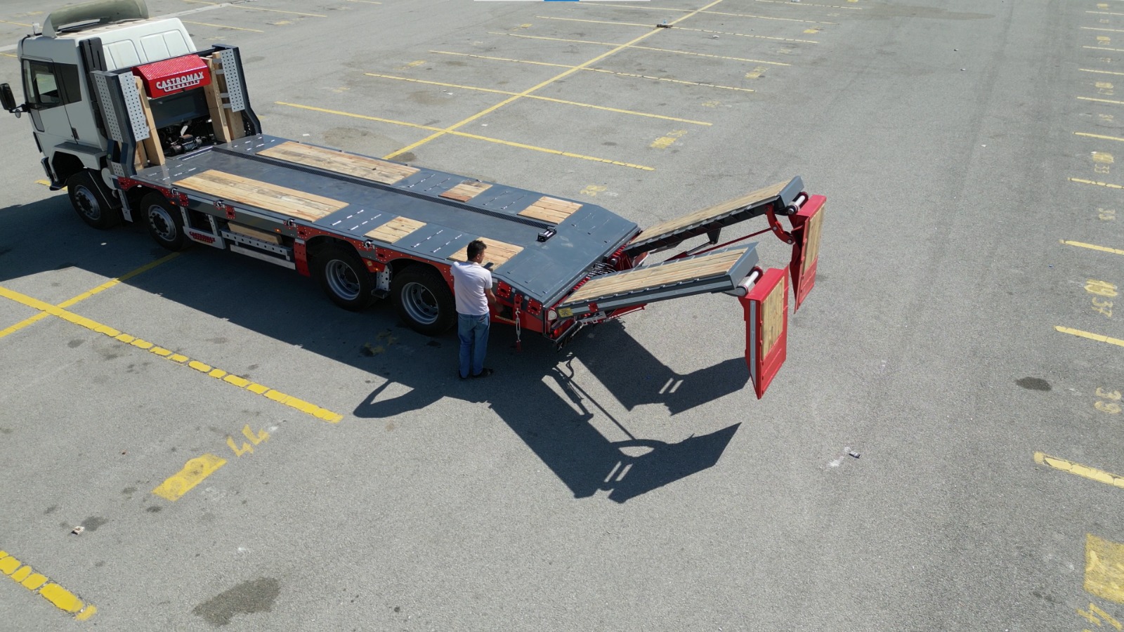 Worldwide freight services